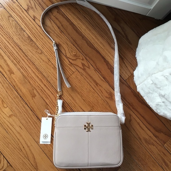 Tory Burch Ivy Crossbody in Shell Pink - Picture 4 of 4